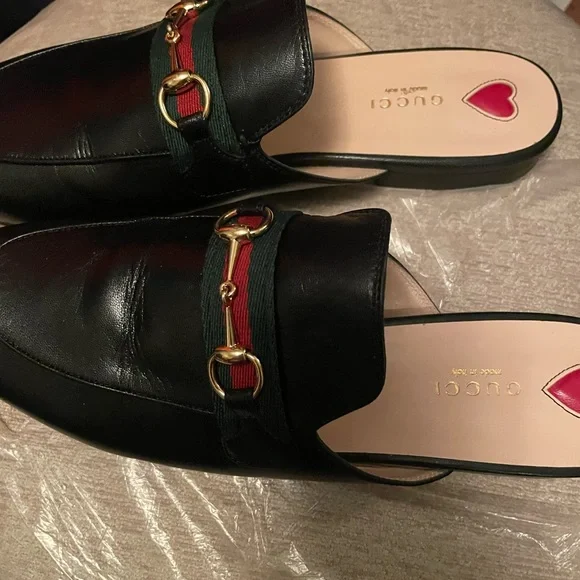 Gucci | Shoes | Authentic Gucci Loafers Size 5 | Poshmark display picture 3